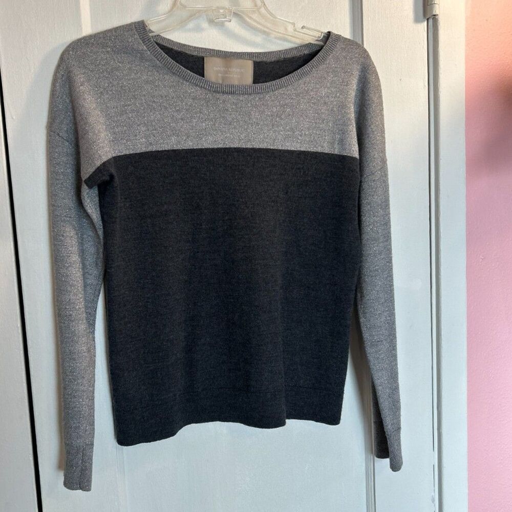 Banana Republic 100% Merino Wool Long Sleeve Women's Drk & Light Gray Top Sz S